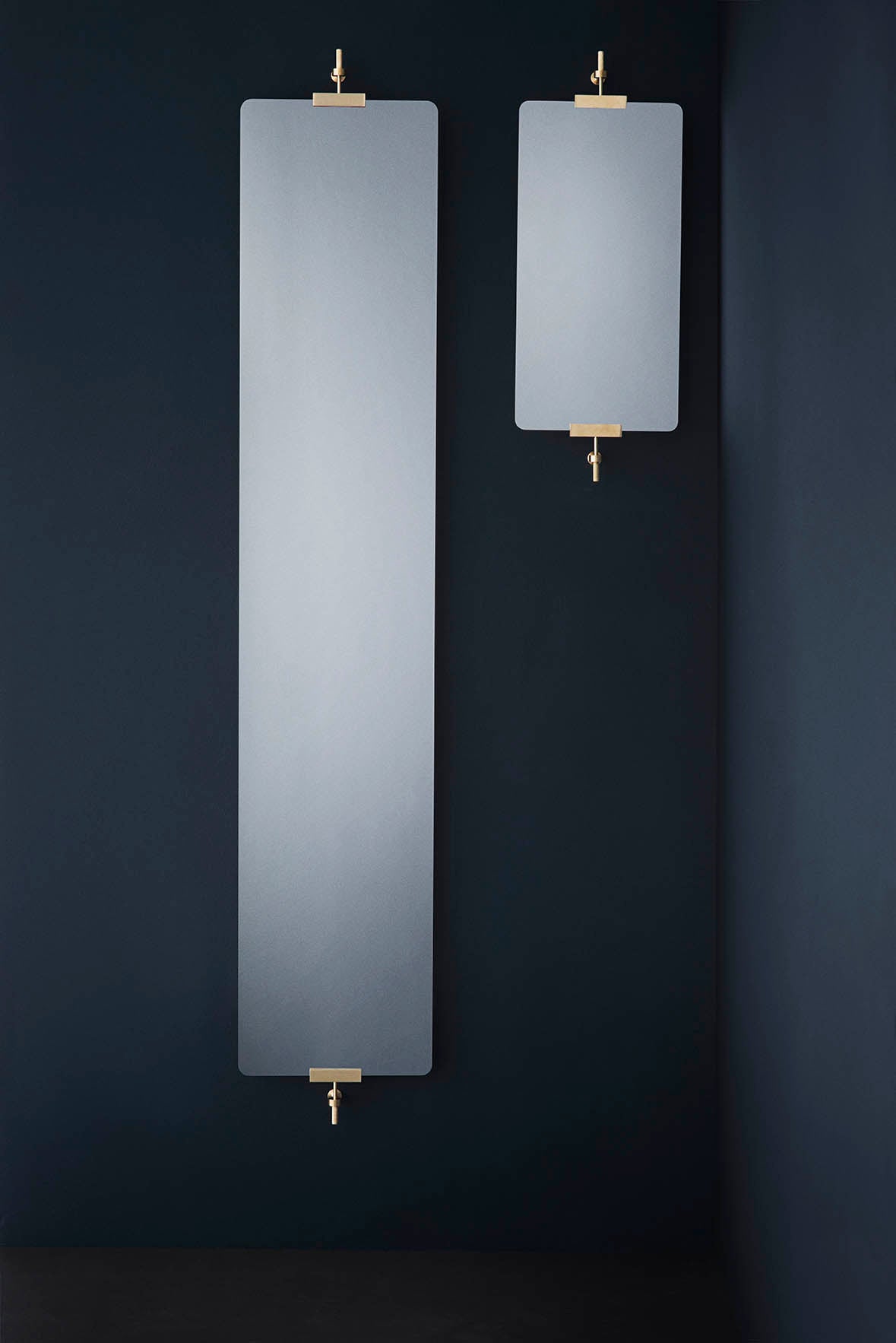 Large KBH Mirror Brass