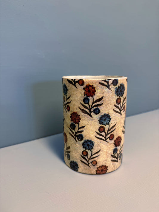 Dominotes Vase