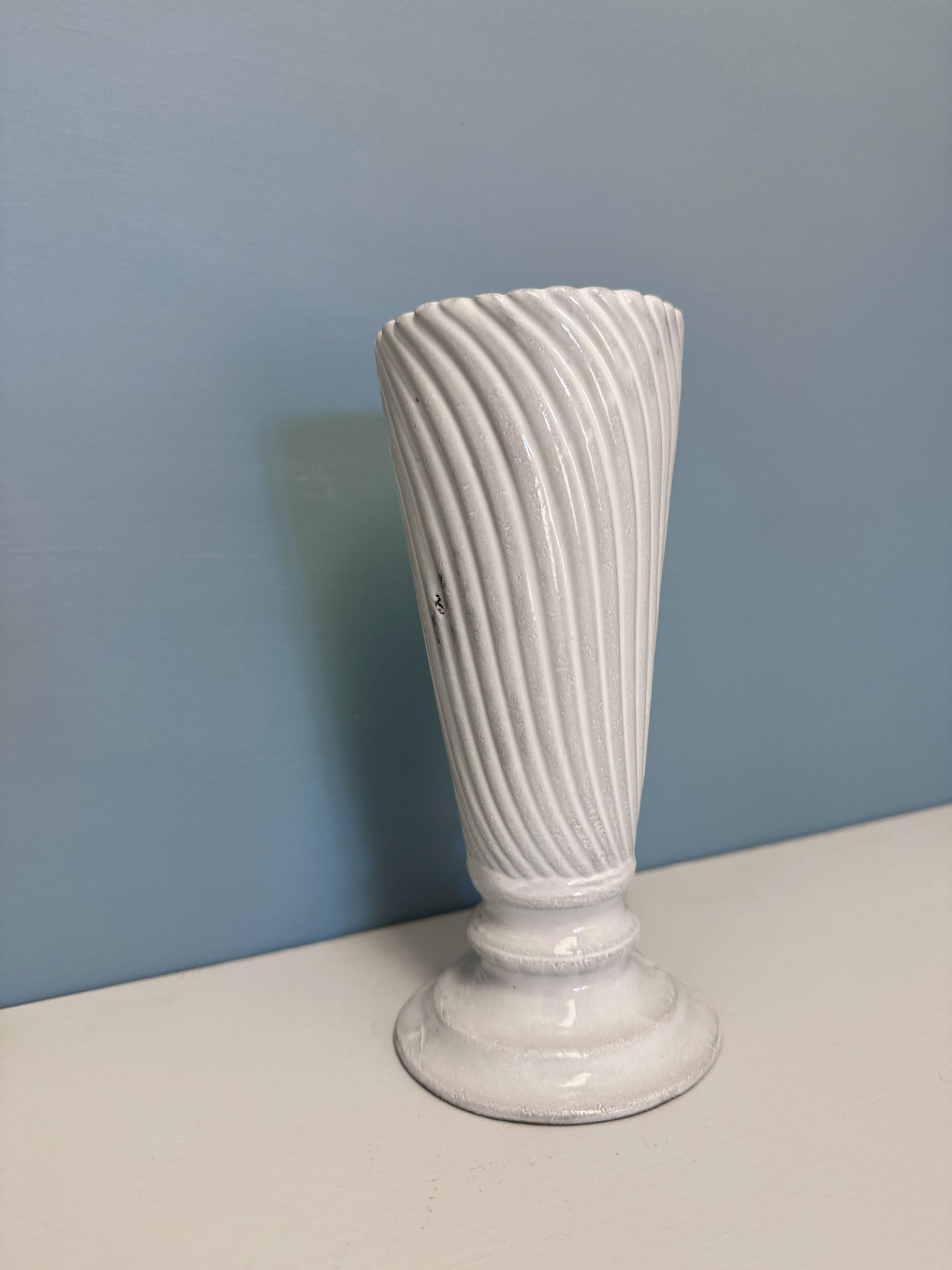 Peggy Vase