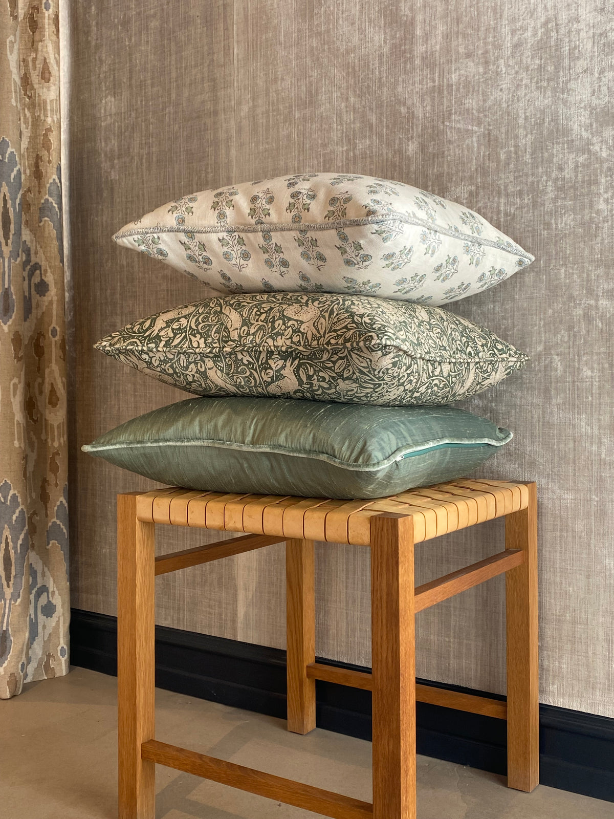 HEIM Collection Cushion