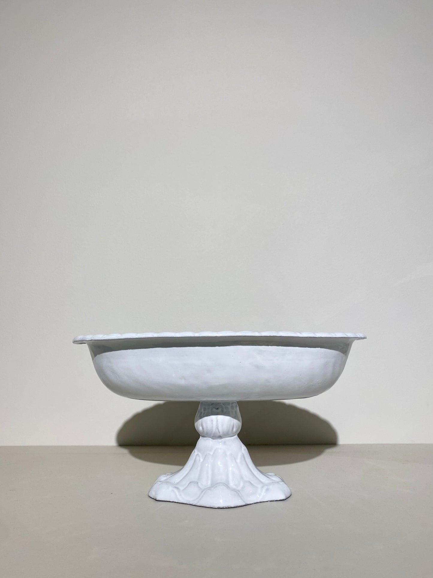 Peggy Oval Platter on Stand