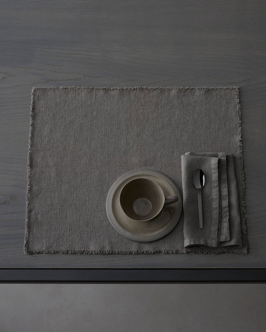 Maya placemat Fumo
