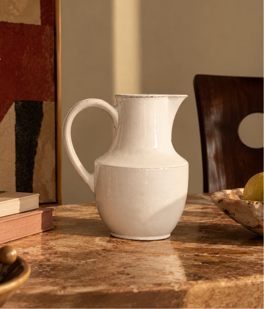 Istanbul Pitcher