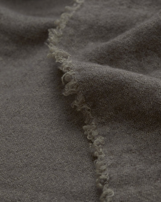 Tiub throw 160x240 cm Fumo
